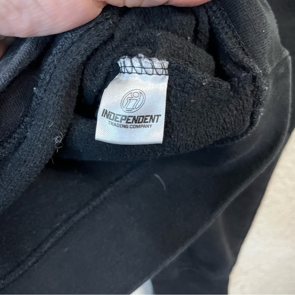 STRAY KIDS 2ND WORLD TOUR "MANIAC" CREWNECK Pullover SWEATSHIRT SZ S - Picture 6 of 9